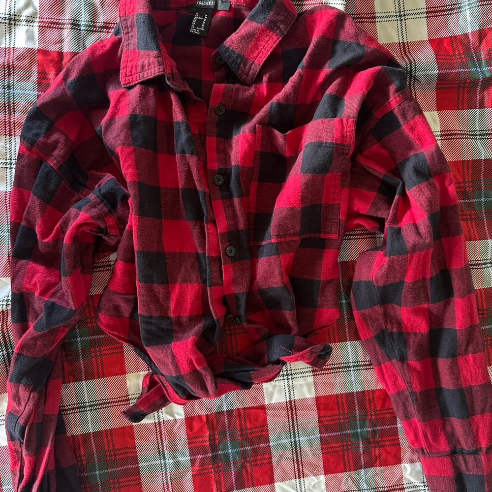 Crop Long sleeve Top Red & Black Plaid Button-Up Shirt